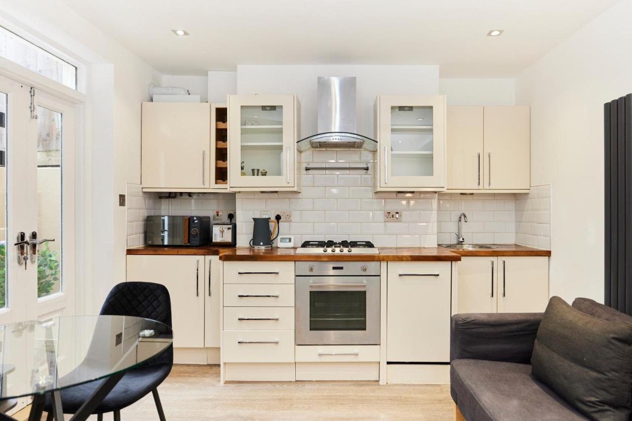 The Bermondsey Place - Cozy 2Bdr Flat Londen Buitenkant foto